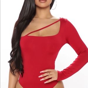 Red one shoulder bodysuit size medium